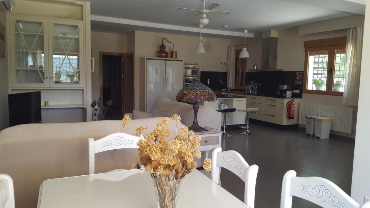 Casa De La Santa Apartment Моратала Екстериор снимка